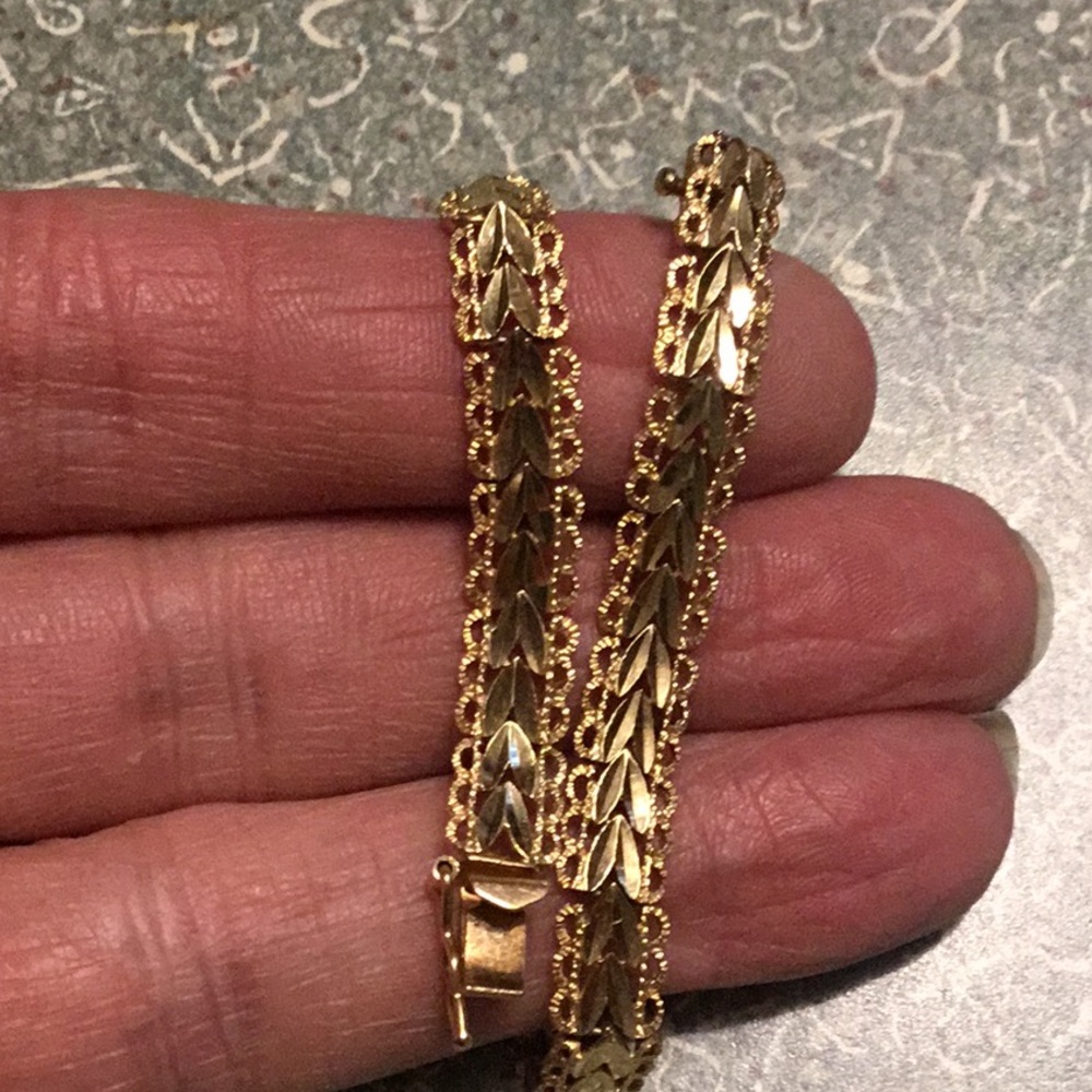 Vintage 14Kt Yellow Gold Beverly Hills Gold Diamond Cut Lace Bracelet